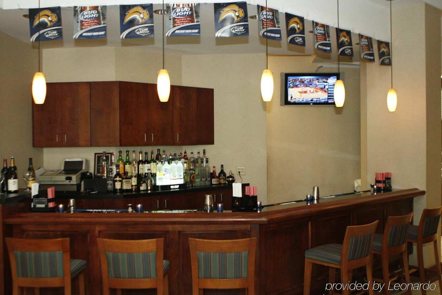 Wyndham Garden Buffalo Downtown Restaurante foto