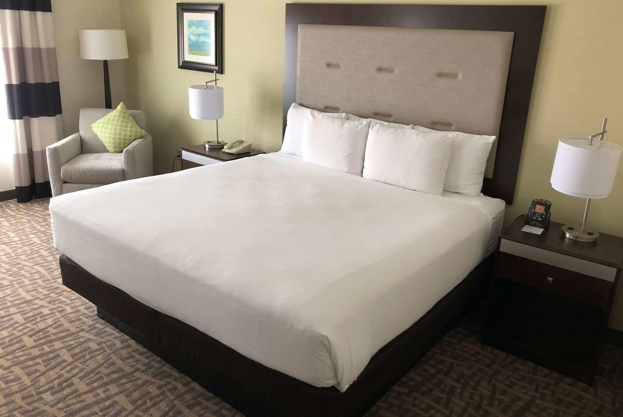 Wyndham Garden Buffalo Downtown Exterior foto