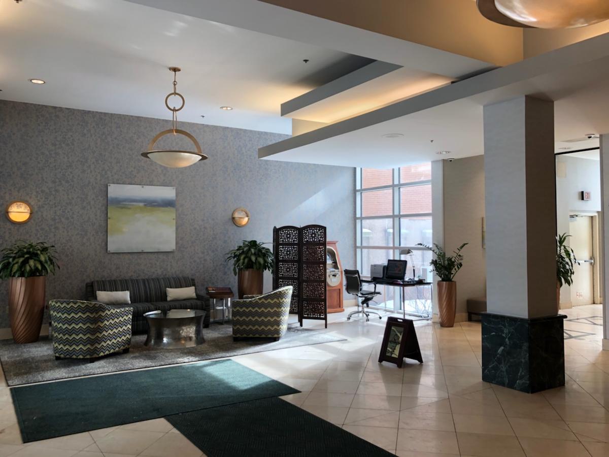 Wyndham Garden Buffalo Downtown Exterior foto