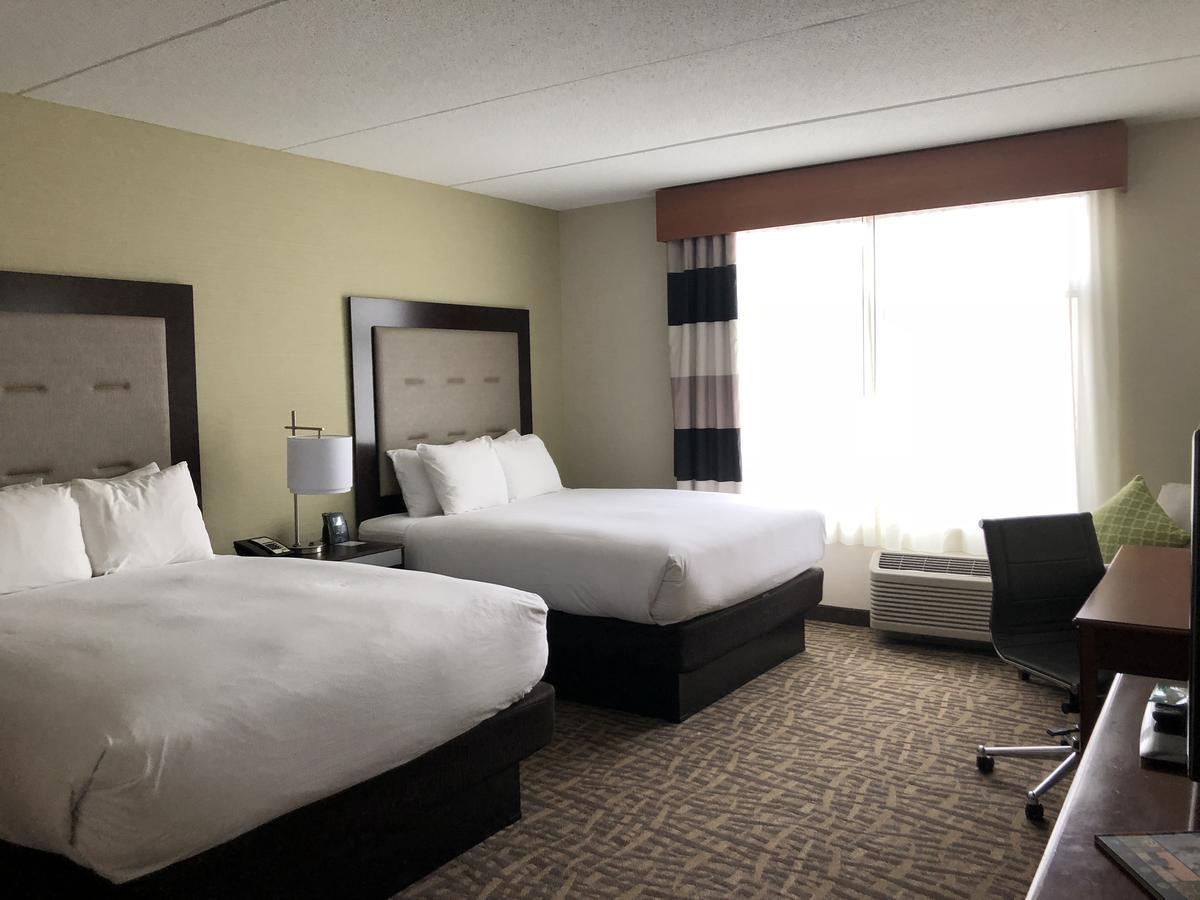 Wyndham Garden Buffalo Downtown Exterior foto